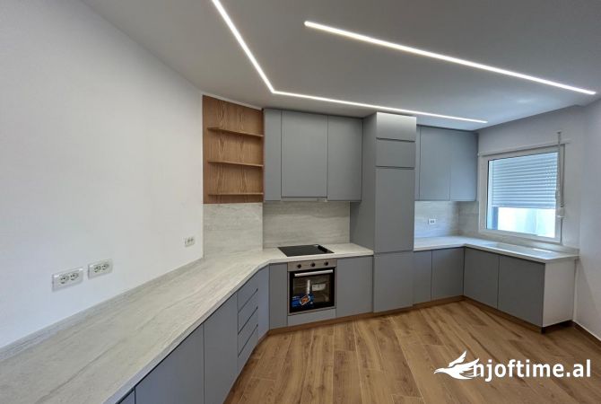 Shtepi me qera 1+1 ne Tirane - 700 Euro