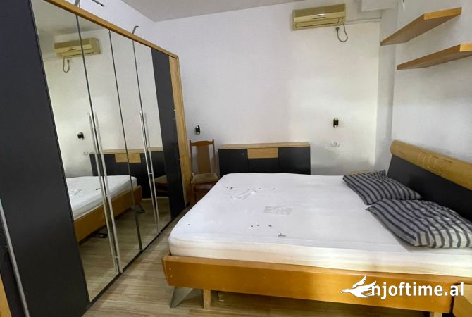 Shtepi me qera 2+1 ne Tirane - 600 Euro