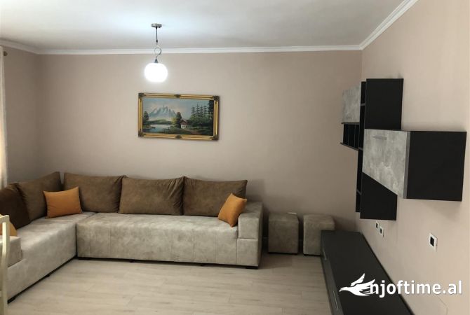 Shtepi ne shitje 2+1 ne Tirane - 205,000 Euro