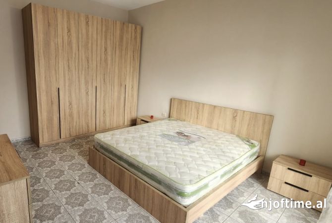 Shtepi me qera 1+1 ne Tirane - 45,000 Leke