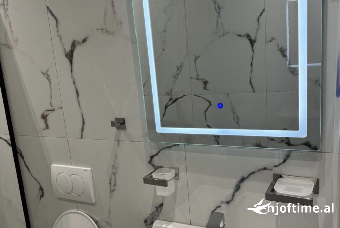 Shtepi me qera Shtepi Private ne Tirane, 1+1, Mobilimi E mobiluar, Pagesa 45,000  Leke.