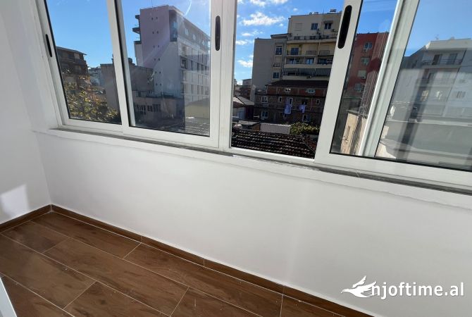Shtepi ne shitje 1+1 ne Tirane - 125,000 Euro