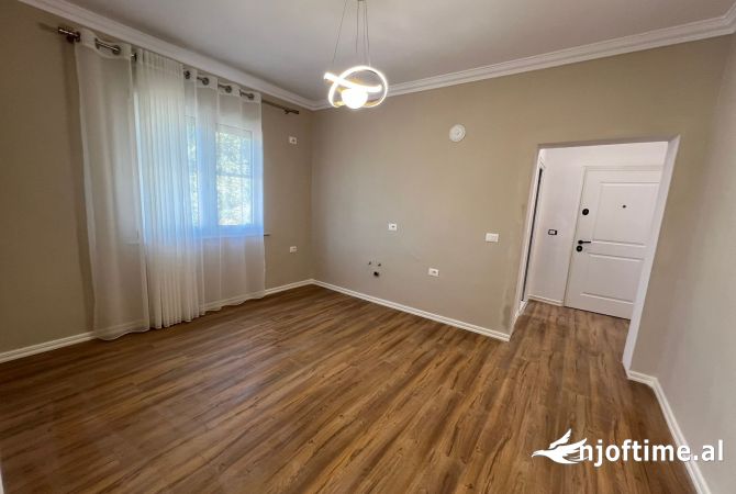 Shtepi ne shitje 1+1 ne Tirane - 125,000 Euro