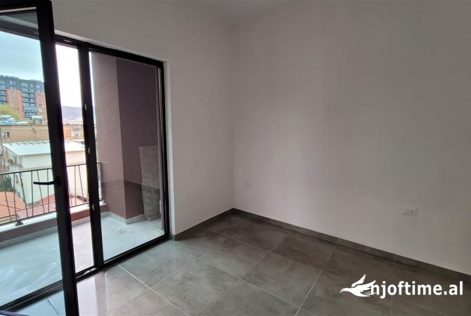Shtepi me qera 1+1 ne Tirane - 550 Euro