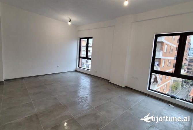 Shtepi me qera 1+1 ne Tirane - 550 Euro