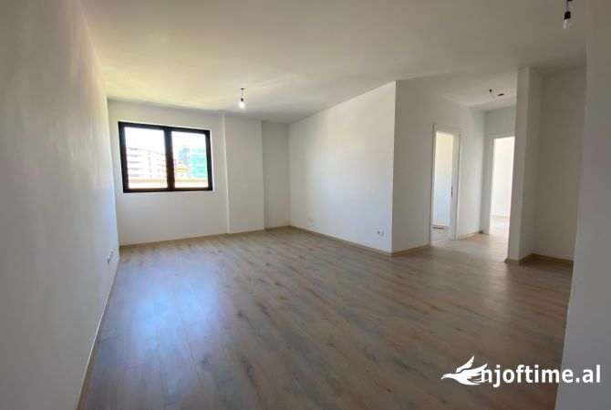 Shtepi me qera 1+1 ne Tirane - 50,000 Leke