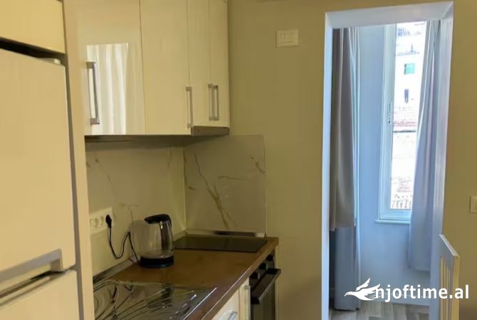 Shtepi me qera 1+1 ne Tirane - 600 Euro