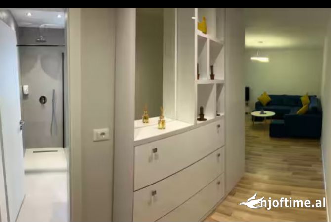 Shtepi me qera Apartament ne Tirane, 1+1, Mobilimi E mobiluar, Pagesa 600  Euro.