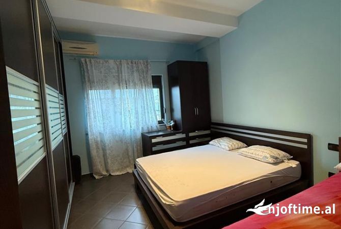 Shtepi me qera 1+1 ne Tirane - 460 Euro