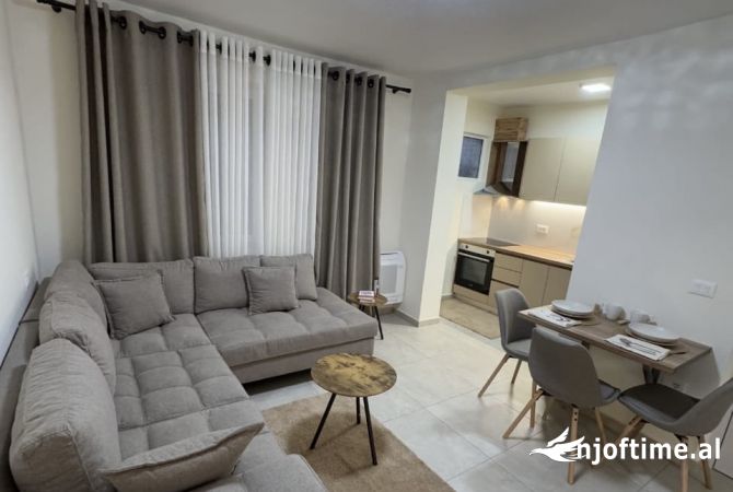 Shtepi me qera 1+1 ne Tirane - 45,000 Leke
