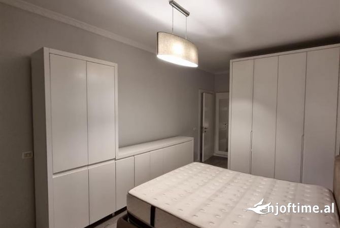 Shtepi me qera 2+1 ne Tirane - 50,000 Leke