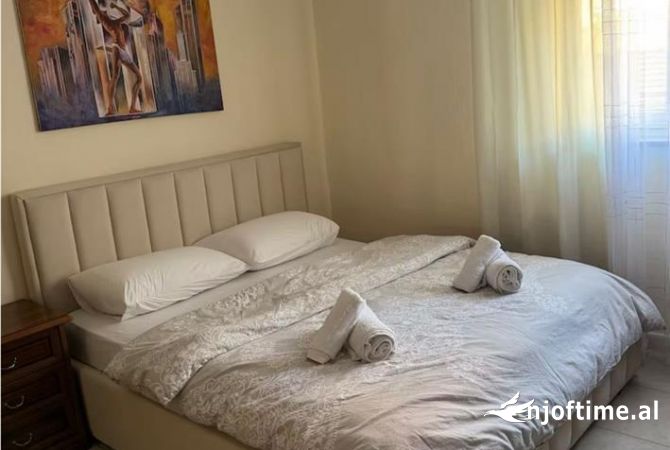 Shtepi me qera Apartament ne Tirane, 1+1, Mobilimi E mobiluar, Pagesa 50,000  Leke.