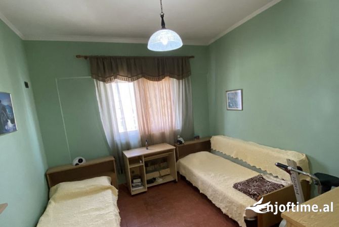 Casa in affitto 2+1 a Tirana - 60,000 Leke