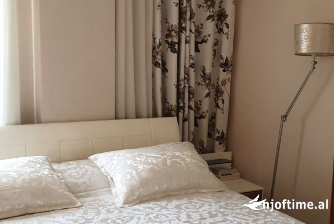 Shtepi me qera 2+1 ne Tirane - 45,000 Leke