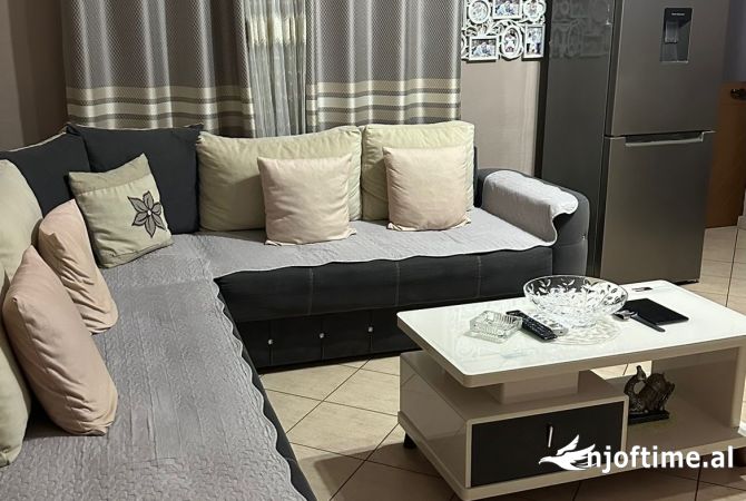 Shtepi me qera 2+1 ne Tirane - 700 Euro