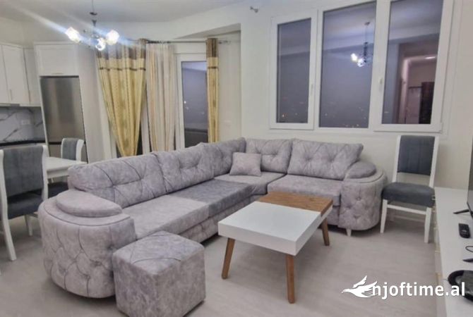 Shtepi me qera 1+1 ne Tirane - 45,000 Leke