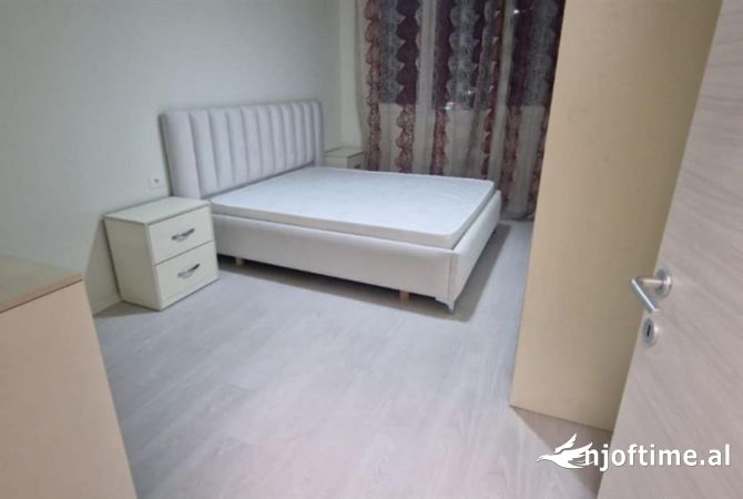 Shtepi me qera 1+1 ne Tirane - 45,000 Leke