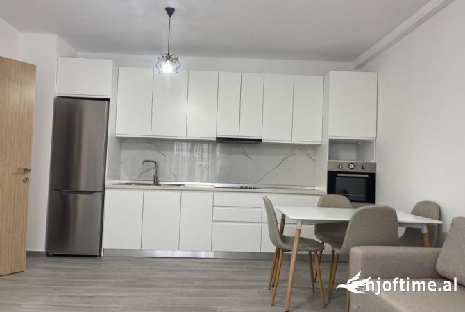 Shtepi me qera 2+1 ne Tirane - 500 Euro