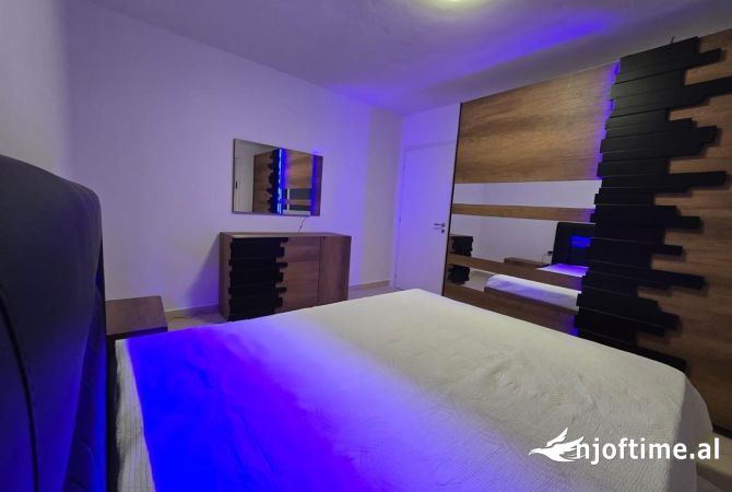 Shtepi me qera 1+1 ne Tirane - 50,000 Leke