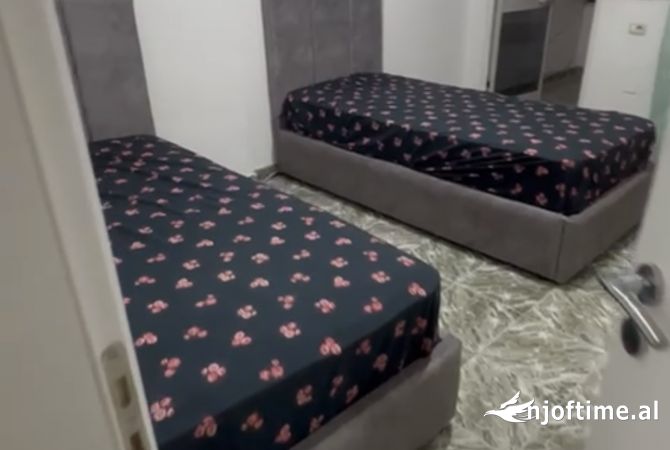 Shtepi me qera 2+1 ne Tirane - 50,000 Leke