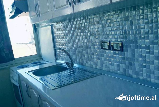 Shtepi me qera 1+1 ne Tirane - 35,000 Leke