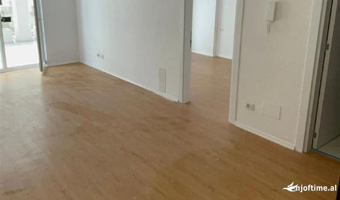 Shtepi me qera Apartament ne Tirane, 1+1, Mobilimi Bosh, pa mobiluar, Pagesa 40,000  Leke.