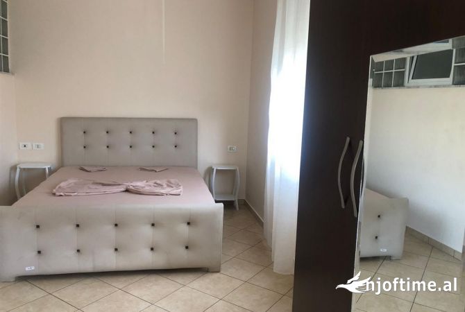 Shtepi me qera 2+1 ne Tirane - 600 Euro