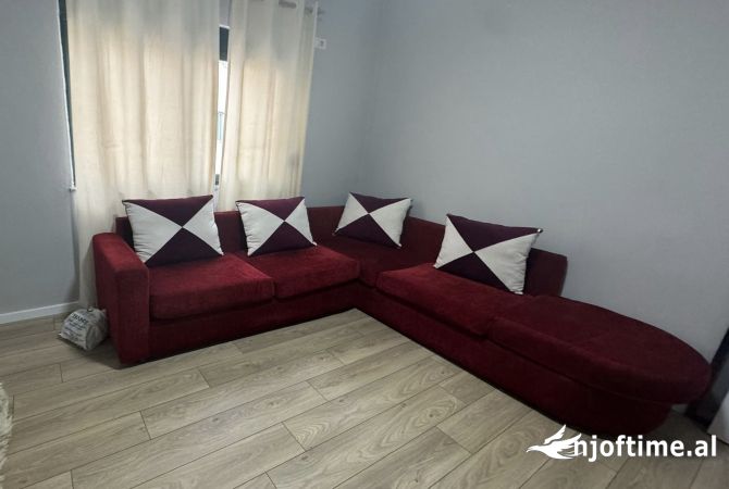 Shtepi me qera 2+1 ne Tirane - 500 Euro