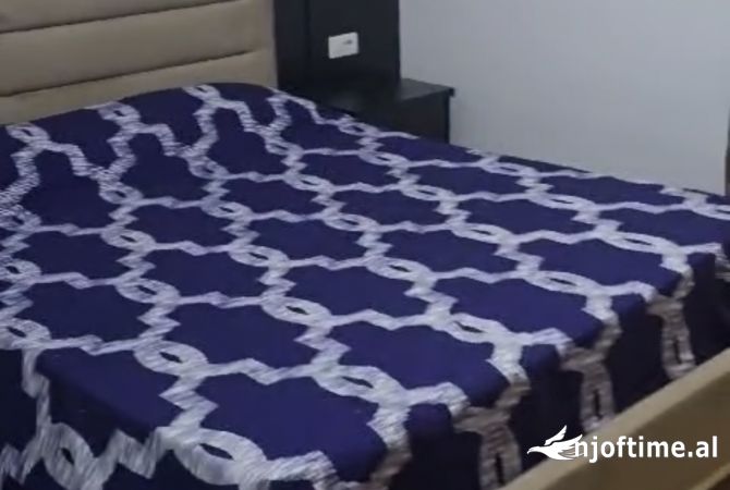 Shtepi me qera Shtepi Private ne Tirane, 2+1, Mobilimi E mobiluar, Pagesa 48,000  Leke.