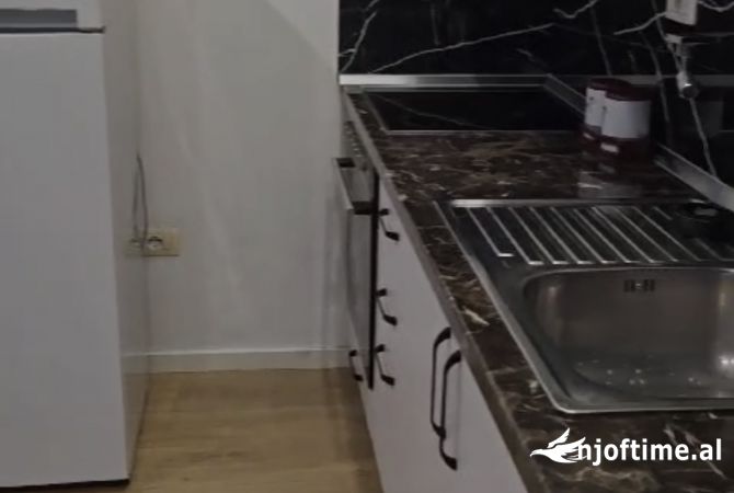 Shtepi me qera 2+1 ne Tirane - 48,000 Leke