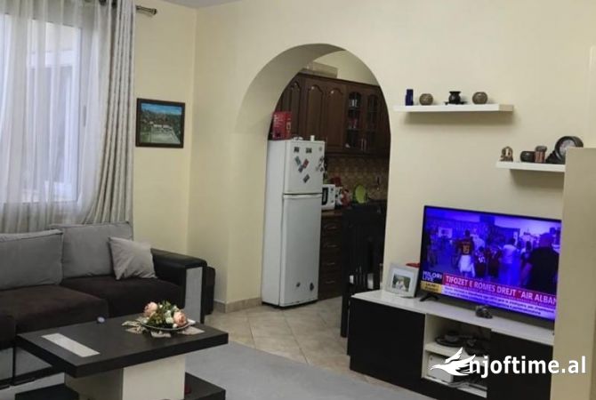 Shtepi ne shitje 2+1 ne Tirane - 125,000 Euro