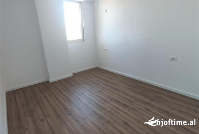 Shtepi ne shitje 1+1 ne Tirane - 83,000 Euro