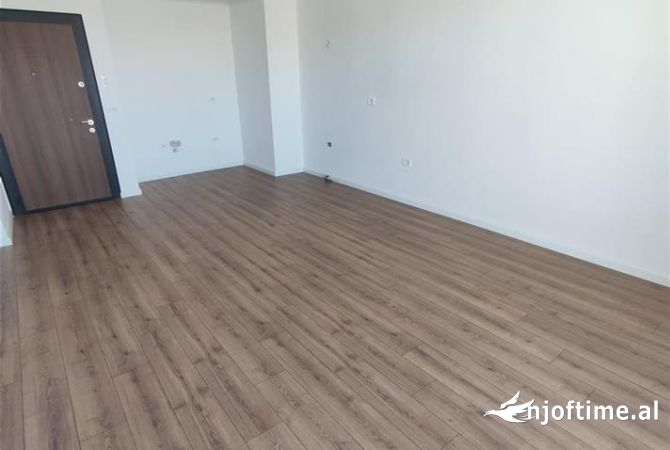 Shtepi ne shitje 1+1 ne Tirane - 83,000 Euro