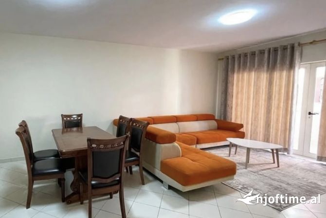 Shtepi me qera 2+1 ne Tirane - 500 Euro