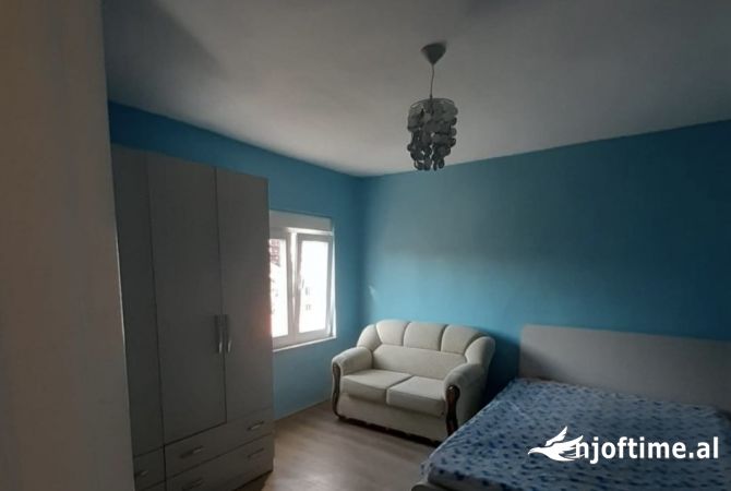 Shtepi me qera 1+1 ne Tirane - 430 Euro