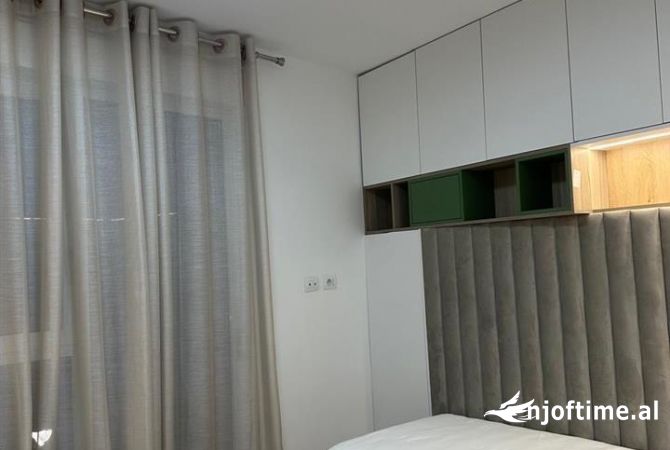 Shtepi me qera Apartament ne Tirane, 2+1, Mobilimi E mobiluar, Pagesa 80,000  Leke.