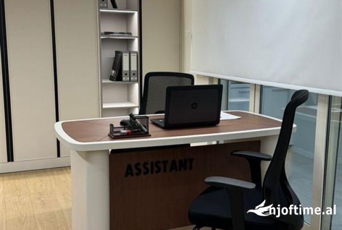 Ambient biznesi me qera 3+1 ne Tirane - 450 Euro