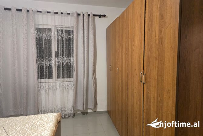 Shtepi me qera 2+1 ne Tirane - 37,000 Leke
