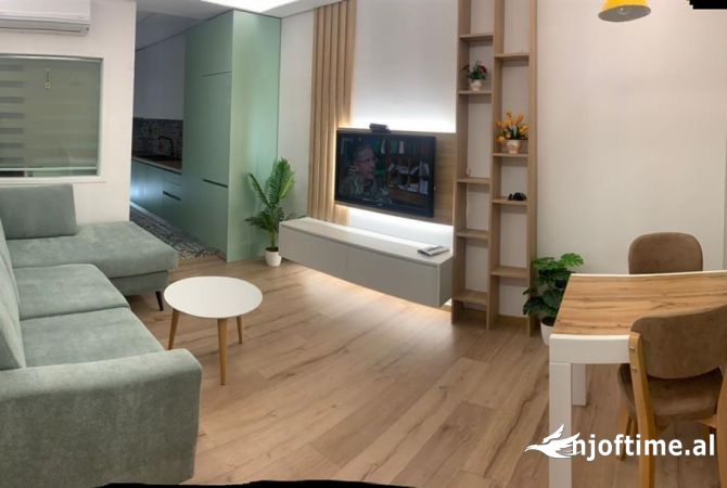 Shtepi me qera 1+1 ne Tirane - 55,000 Leke