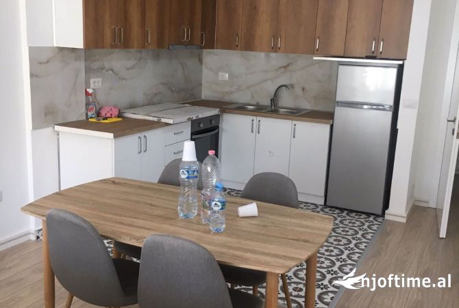Shtepi me qera 1+1 ne Tirane - 500 Euro