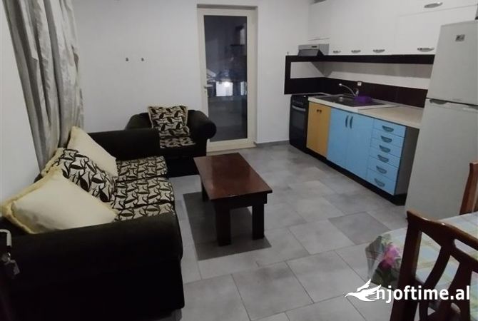 Casa in affitto 2+1 a Tirana - 35,000 Leke