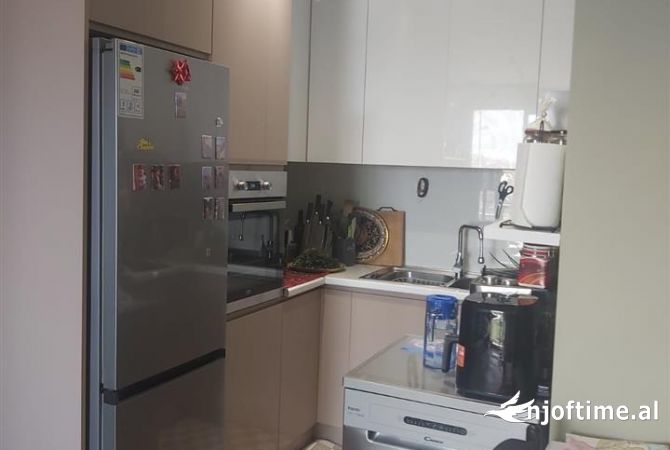 Shtepi me qera 1+1 ne Tirane - 500 Euro