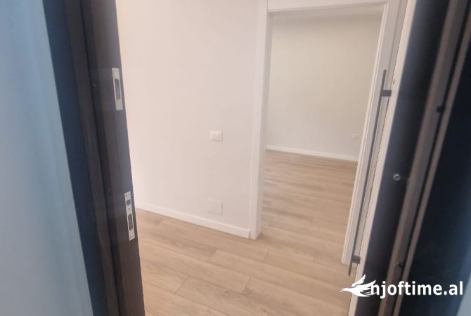 Shtepi ne shitje 1+1 ne Tirane - 115,000 Euro