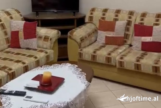 Shtepi me qera 1+1 ne Tirane - 400 Euro