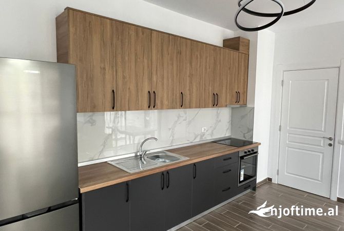 Shtepi me qera 1+1 ne Tirane - 500 Euro
