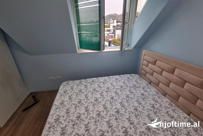 Shtepi me qera Apartament ne Tirane, 1+1, Mobilimi E mobiluar, Pagesa 400  Euro.