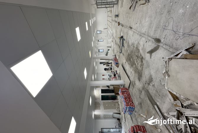 Ambient biznesi me qera 3+1 ne Tirane - 1,500 Euro