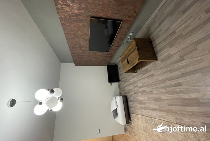 Shtepi me qera 2+1 ne Tirane - 600 Euro