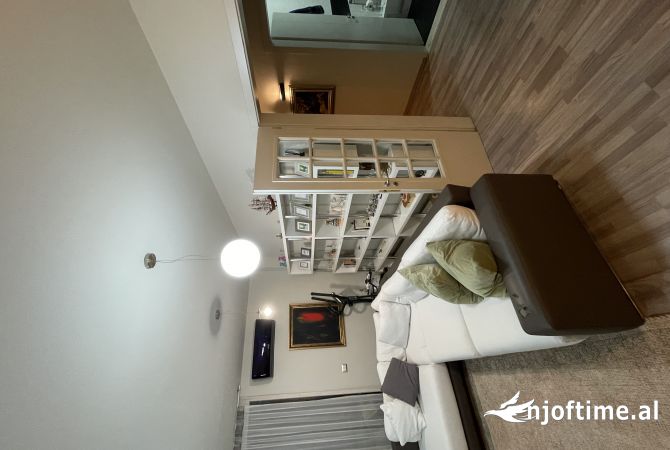 Shtepi me qera 2+1 ne Tirane - 600 Euro