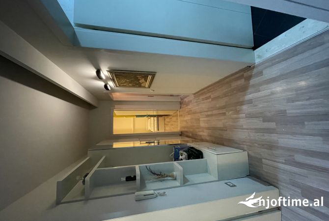 Shtepi me qera Apartament ne Tirane, 2+1, Mobilimi E mobiluar, Pagesa 600  Euro.